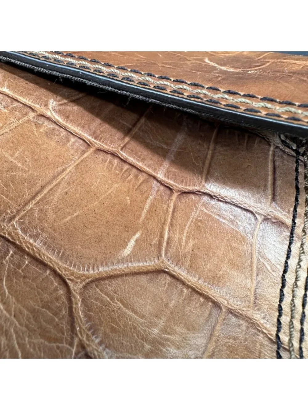 Fossil Croc Embossed Leather Purse Shoulder Bag Buckle Accent Brown Y2K READ